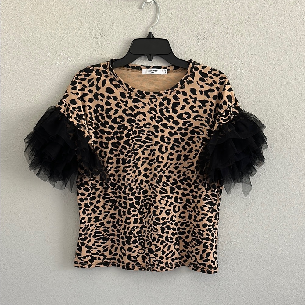 Runway Paris medium ruffle sleeve top